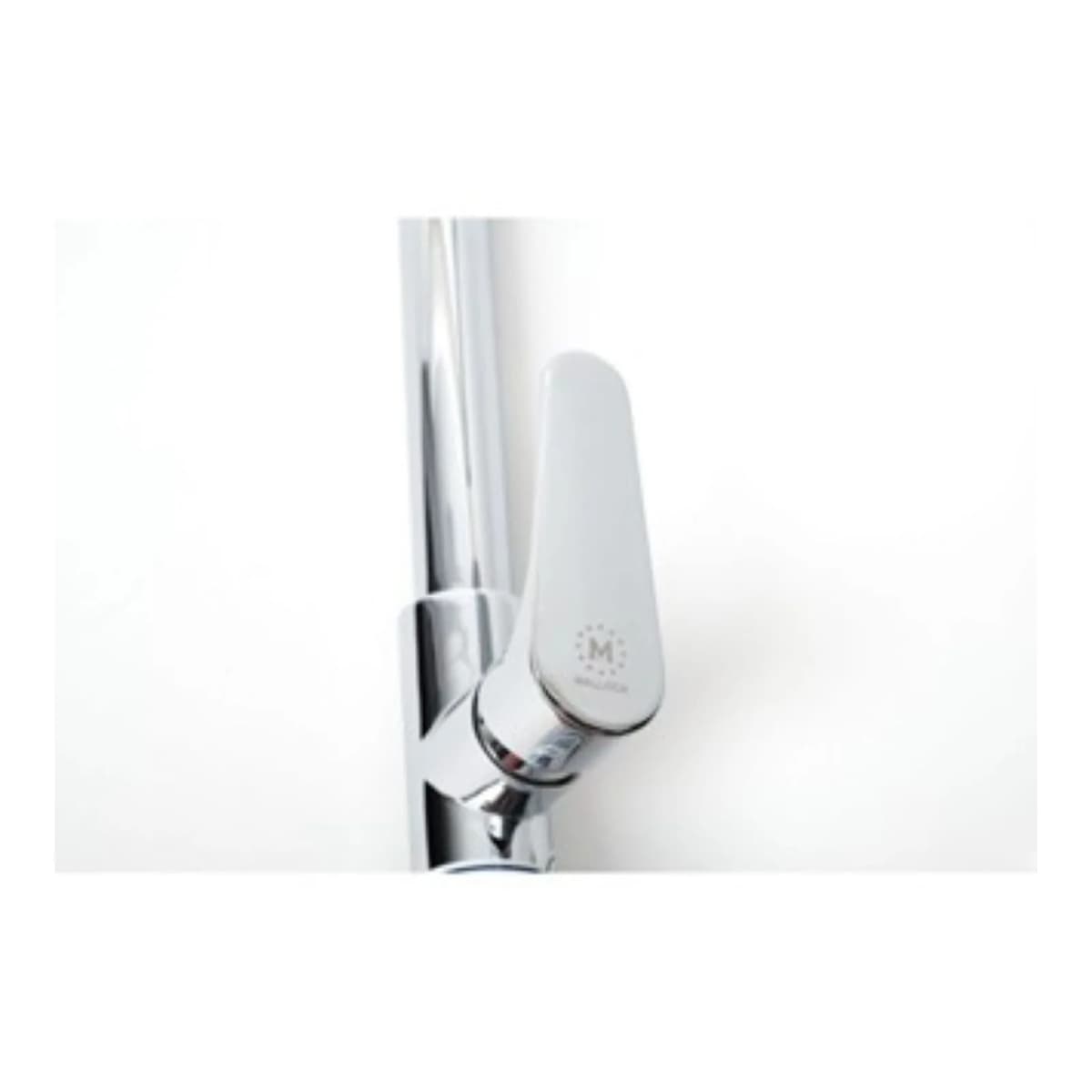 Vòi rửa chén lạnh đồng thau Chrome chính hãng Malloca