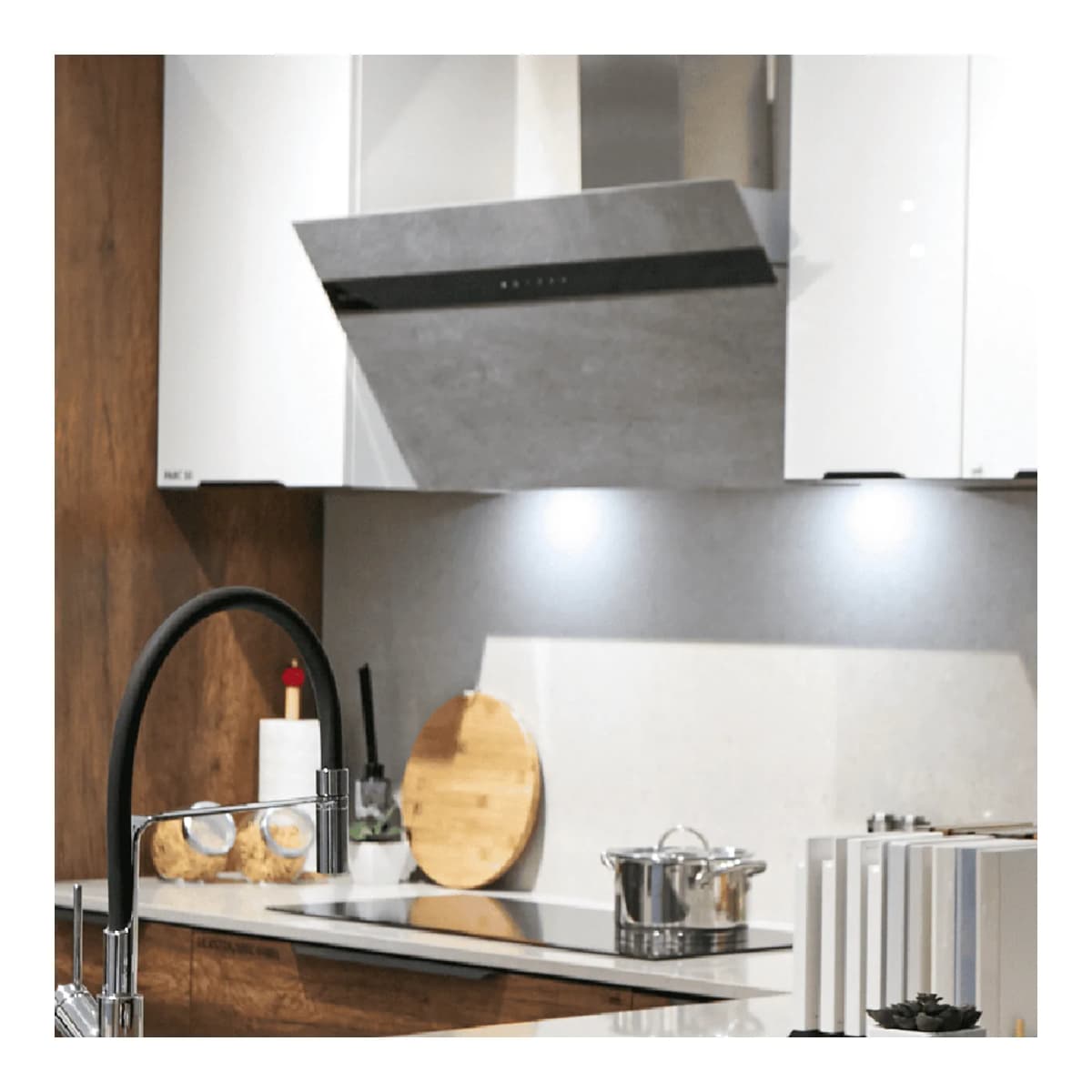 Máy hút mùi áp tường dạng nghiêng 90 cm chính hãng Malloca