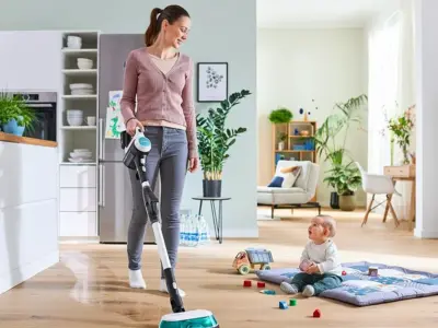 Tích hợp hút bụi và lau nhà trong một thiết bị: Unlimited ProHygienic Aqua.