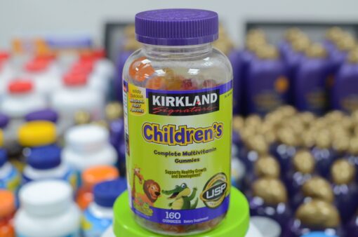 Kẹo Dẻo Kirkland Children’s Multivitamin Bổ Sung Vitamin Cho Bé 160 Viên Mỹ